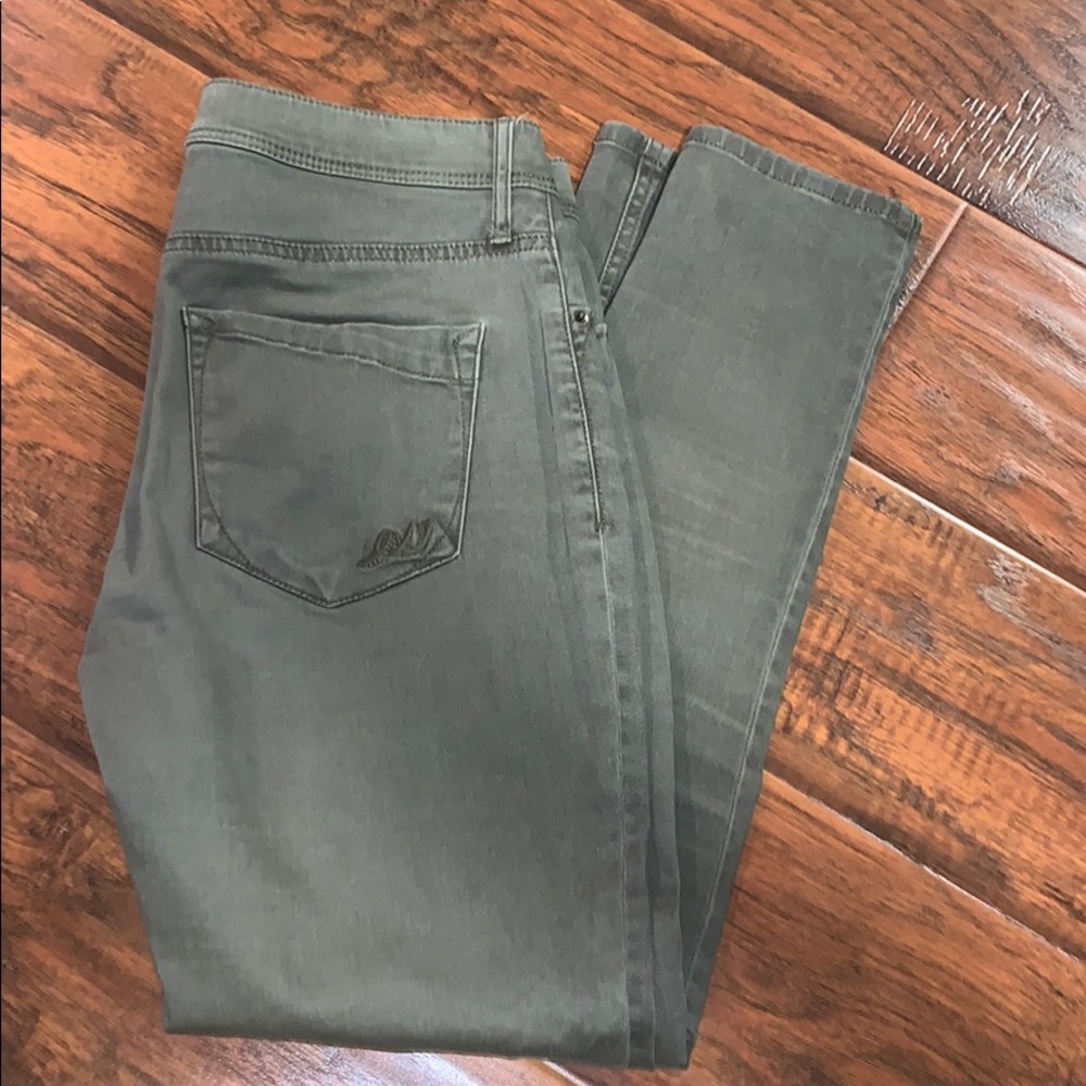 Express Pants - Picture 2 of 4